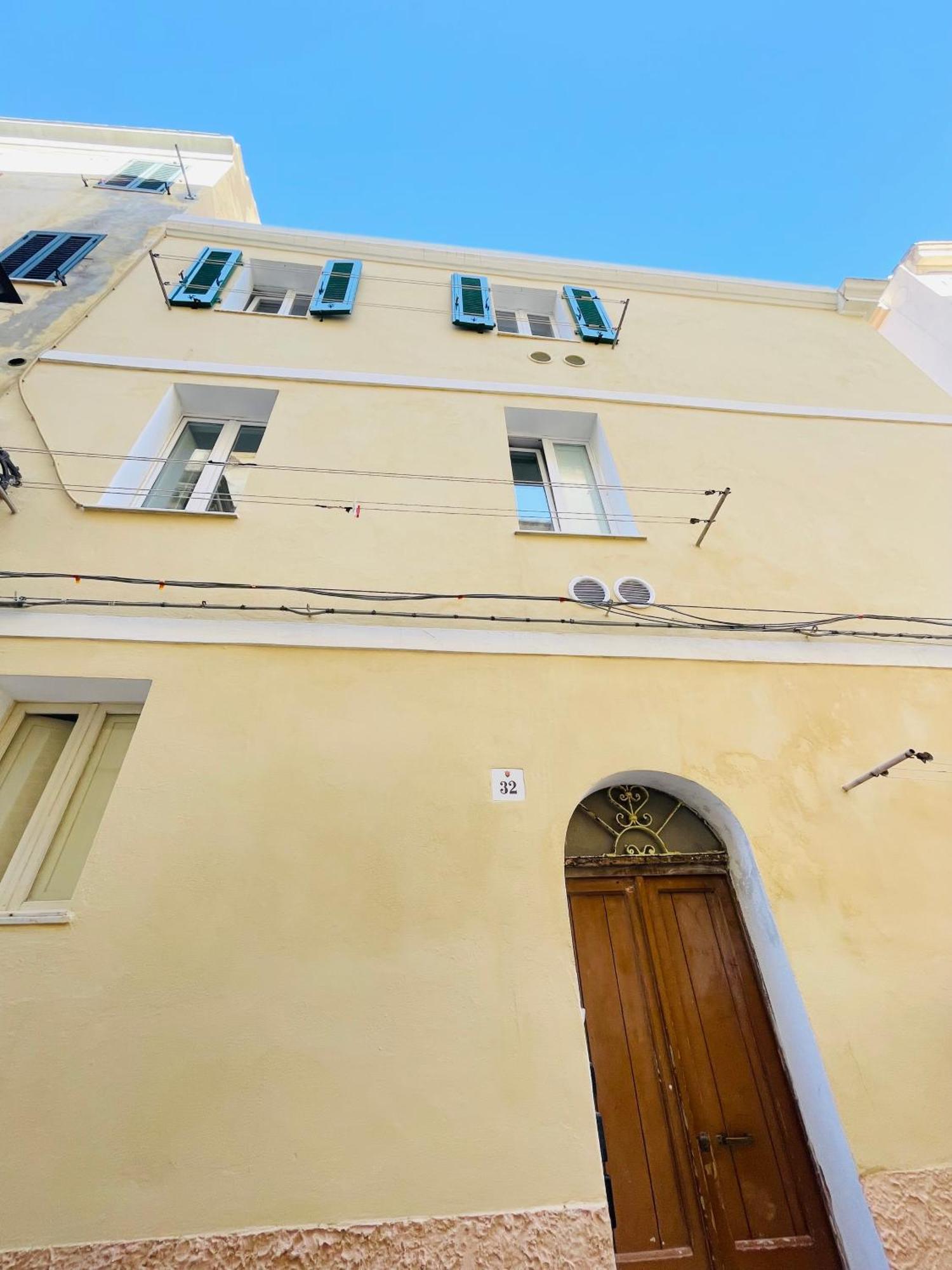 Gaudi Art Room Alghero Exterior foto
